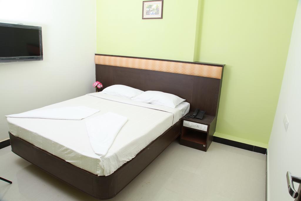 Hotel Jeyam Residency, Kumbakonam Habitación foto